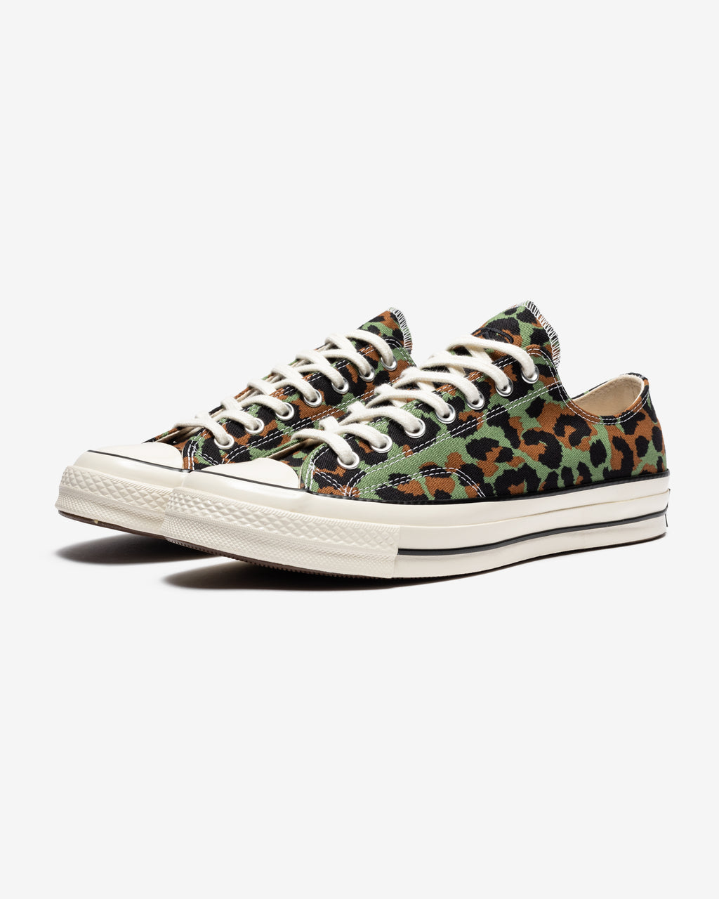 harga converse x undefeated original