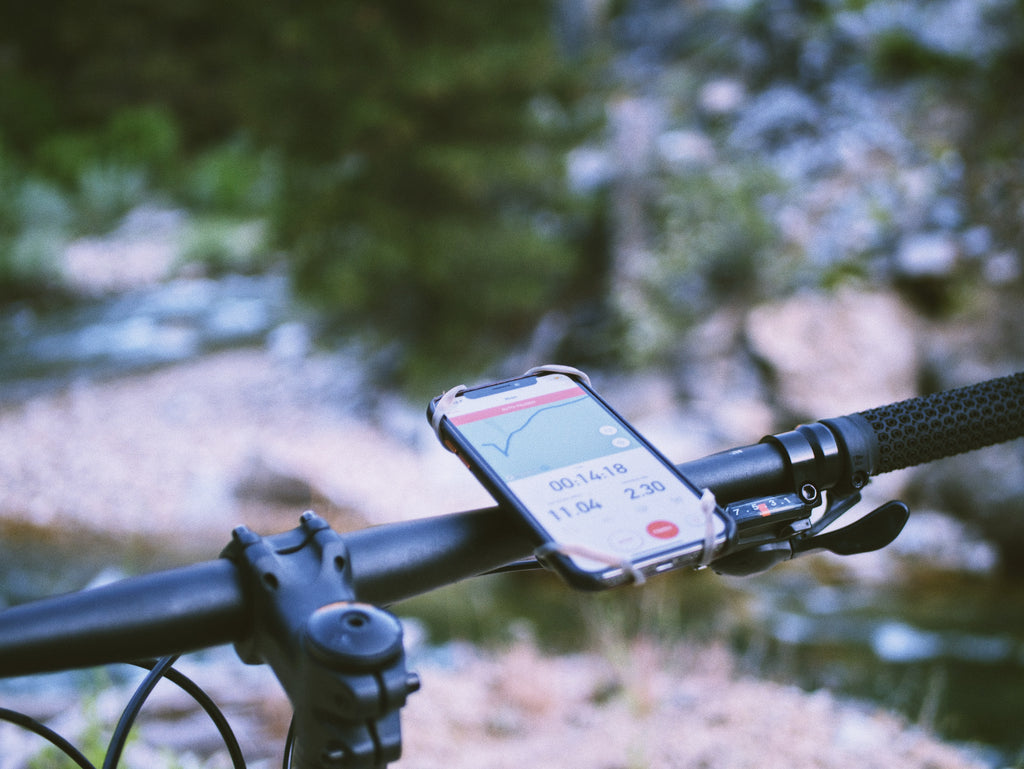 Bicycle handlbar phone holder