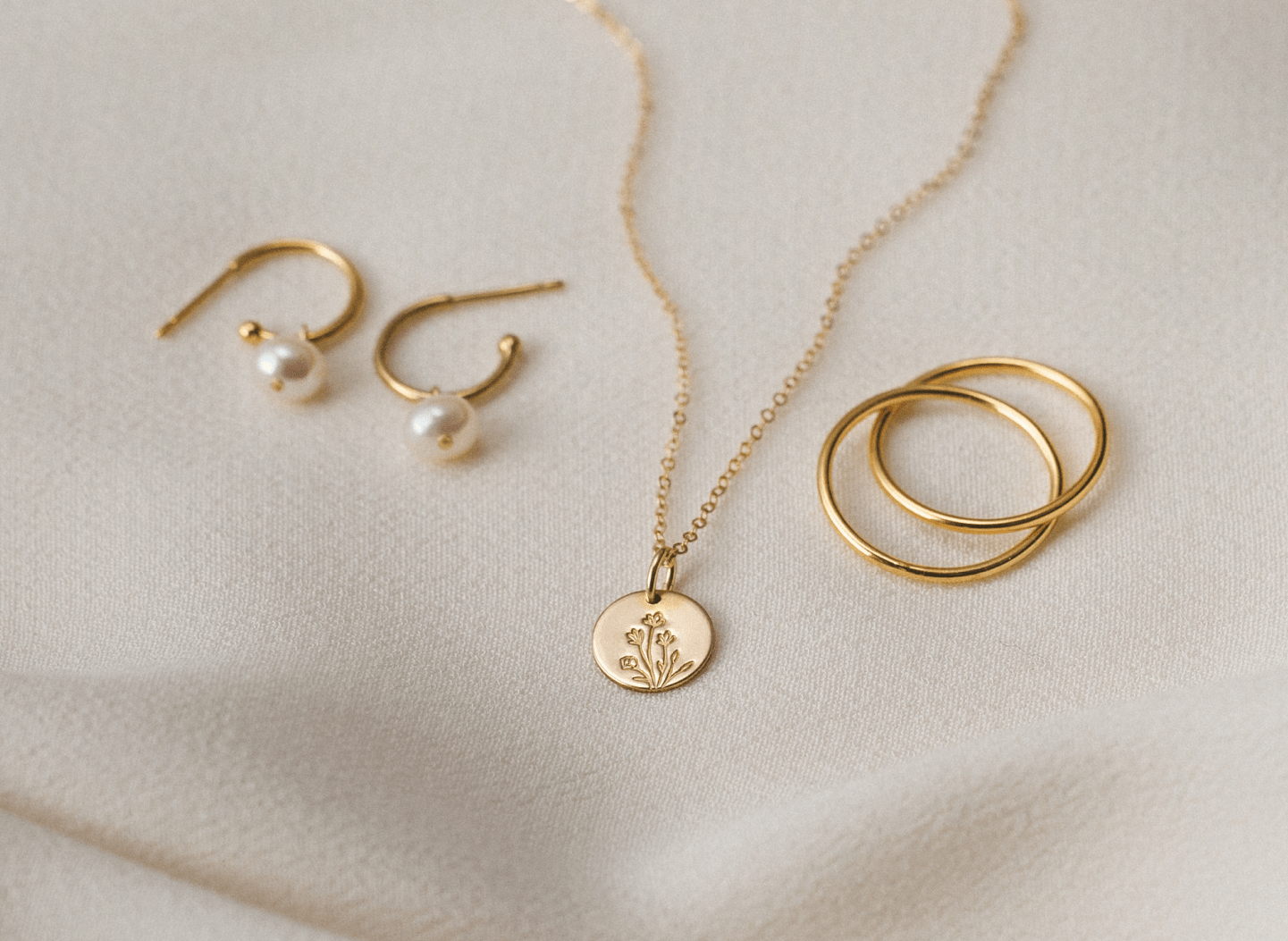 Solid Gold Jewelry Gifts Under $350