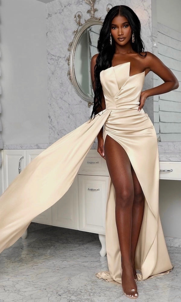 Morgan Strapless Gown w/ Sash- Emerald – Moda Glam Boutique