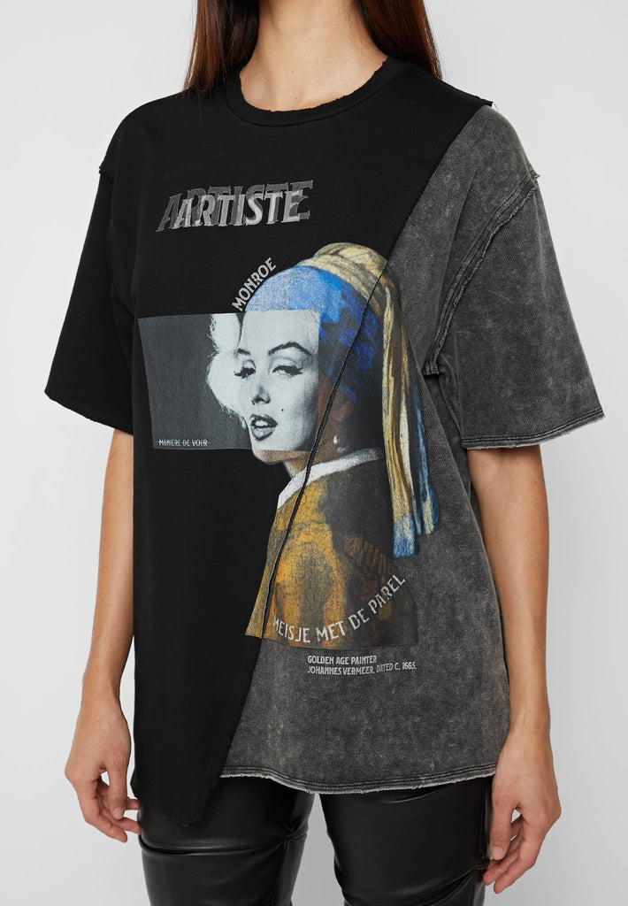 Split Graphic T Shirt - Washed Black | Manière De Voir