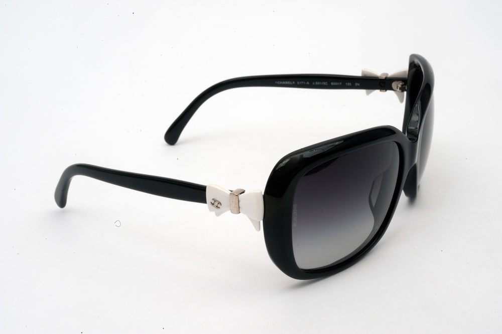 Chanel  Black Oversized 5171 Bow Sunglasses  VSP Consignment