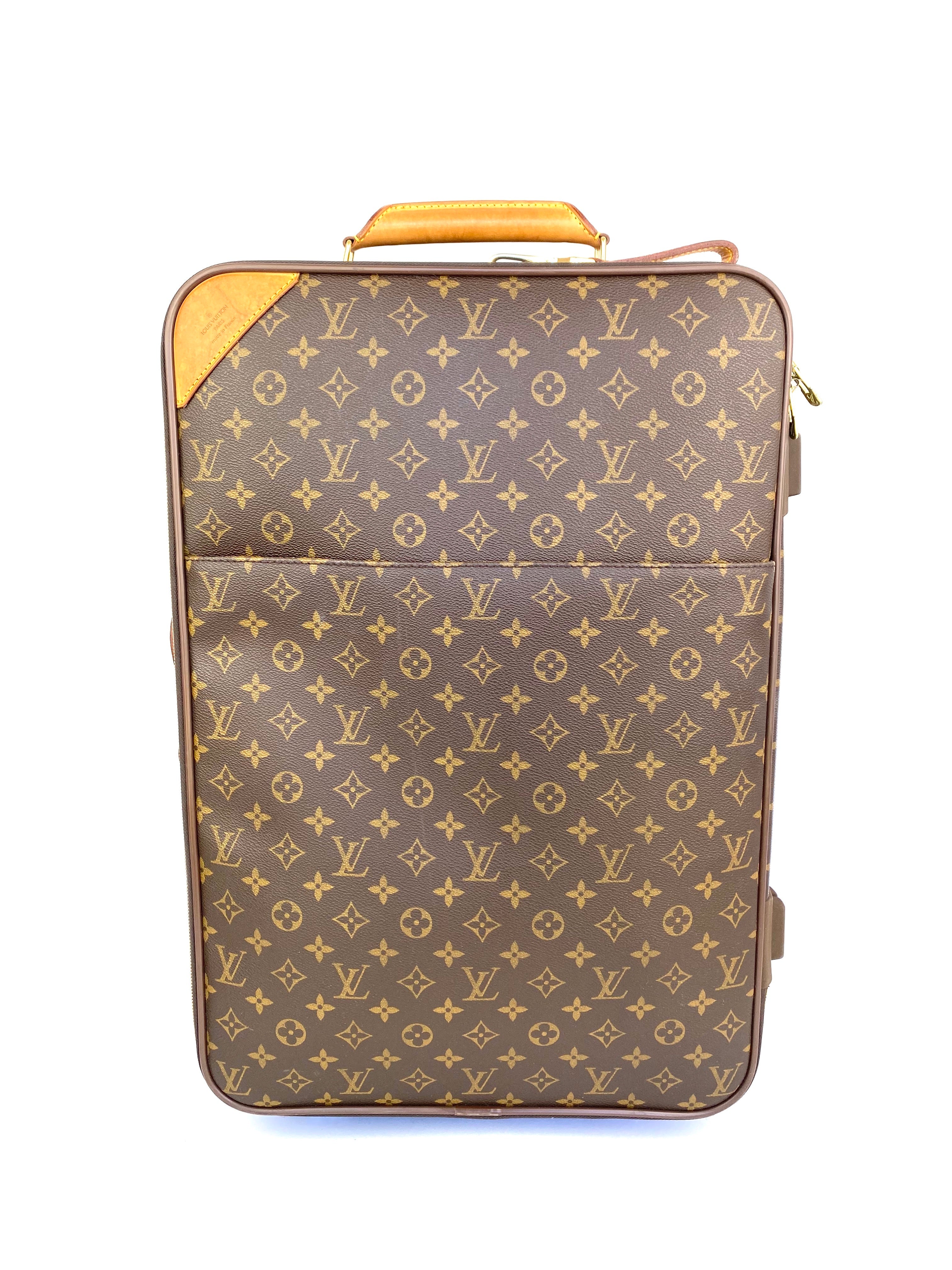 Eye On Design: Louis Vuitton Bags from The Darjeeling Limited