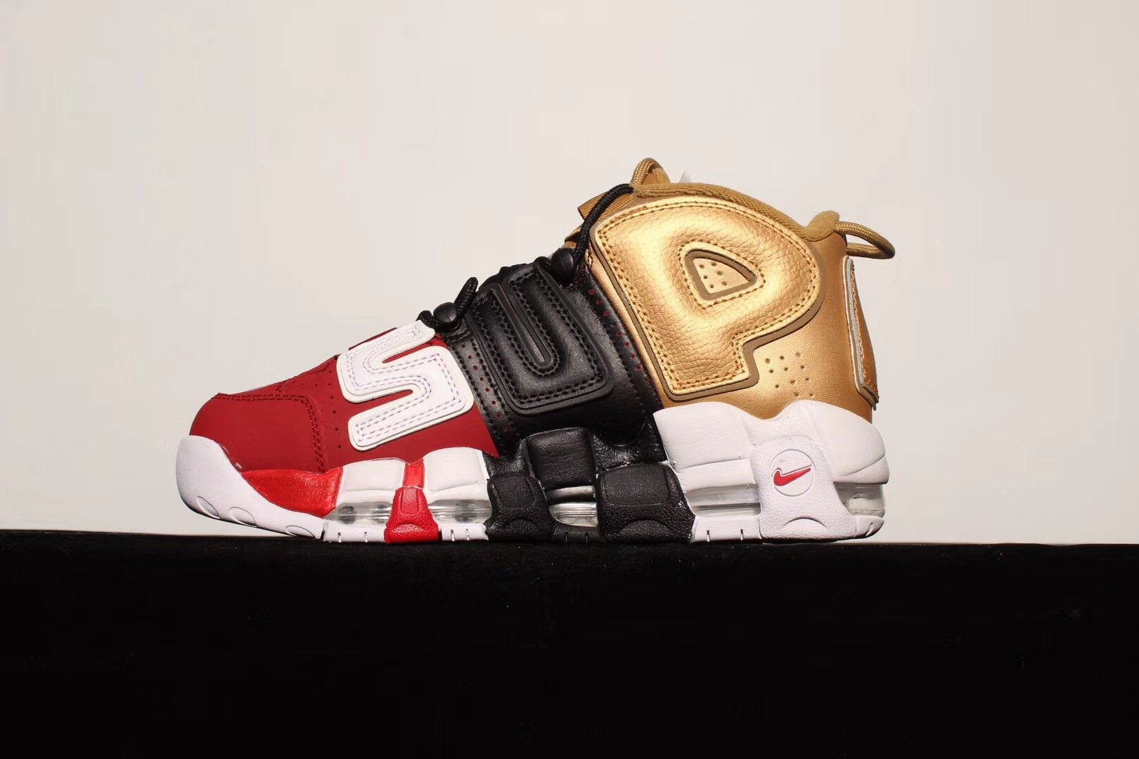 Air Uptempo x SUPREME Red Gold 902290-002 – juanma-shop