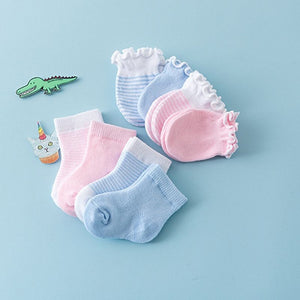 newborn socks and mittens