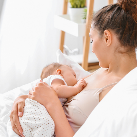 navigating breast feeding newborn