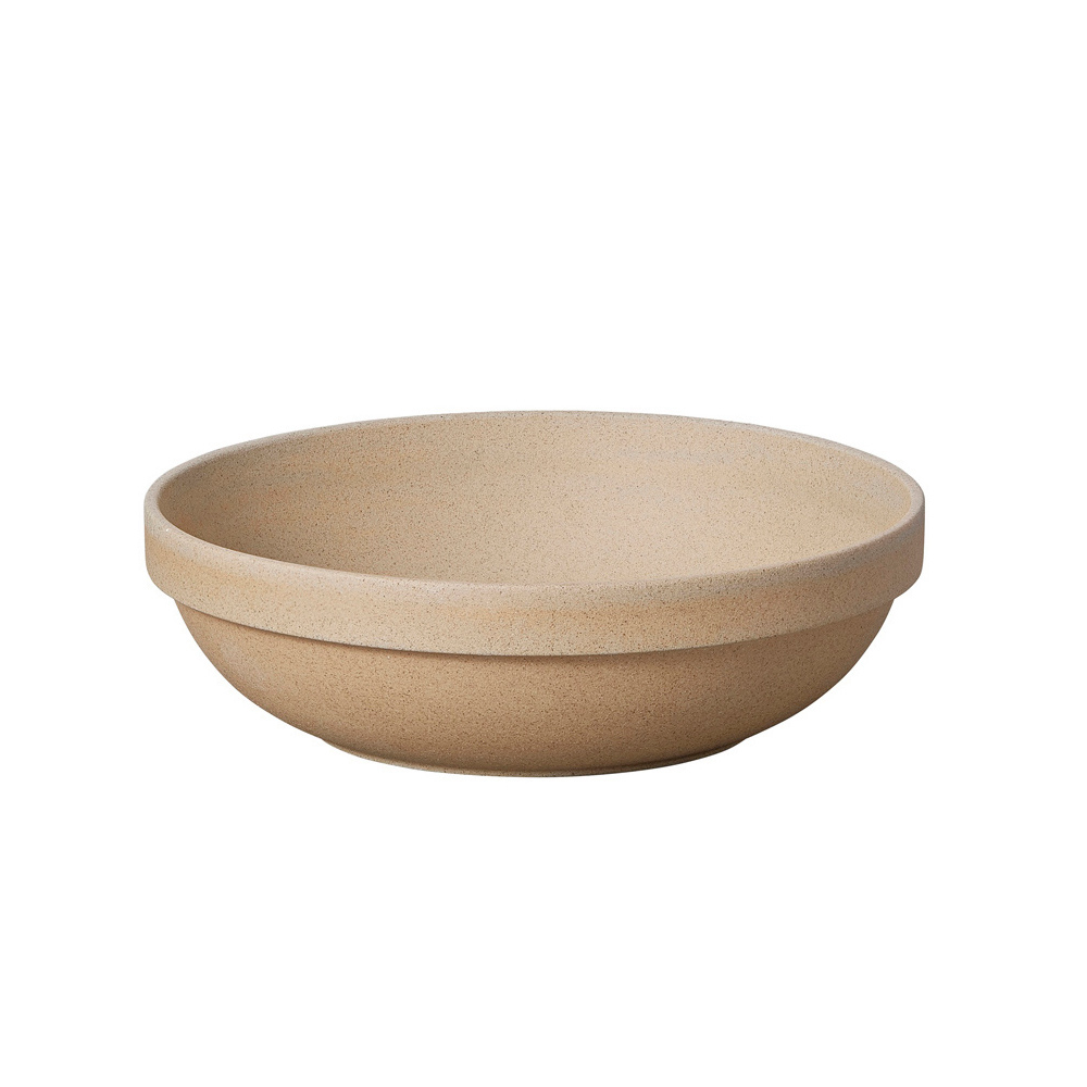 Hasami Porcelain Medium Bowl - Round, Natural – Acacia