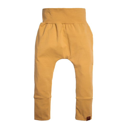 https://cdn.shopify.com/s/files/1/0282/8546/8811/products/Pantalon_evolutif_jaune_or_NineClothing_Grow_with_me_pants_yellow_gold.jpg?v=1651844199&width=533