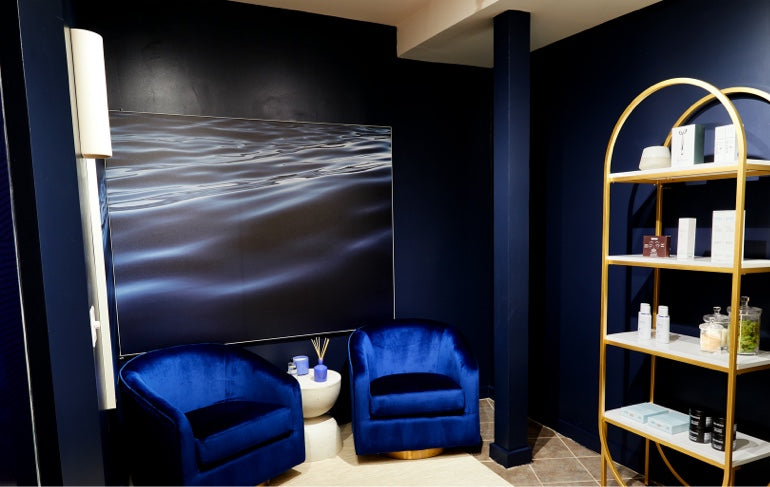 An interior photo of the waiting room of a Bluemercury Spa