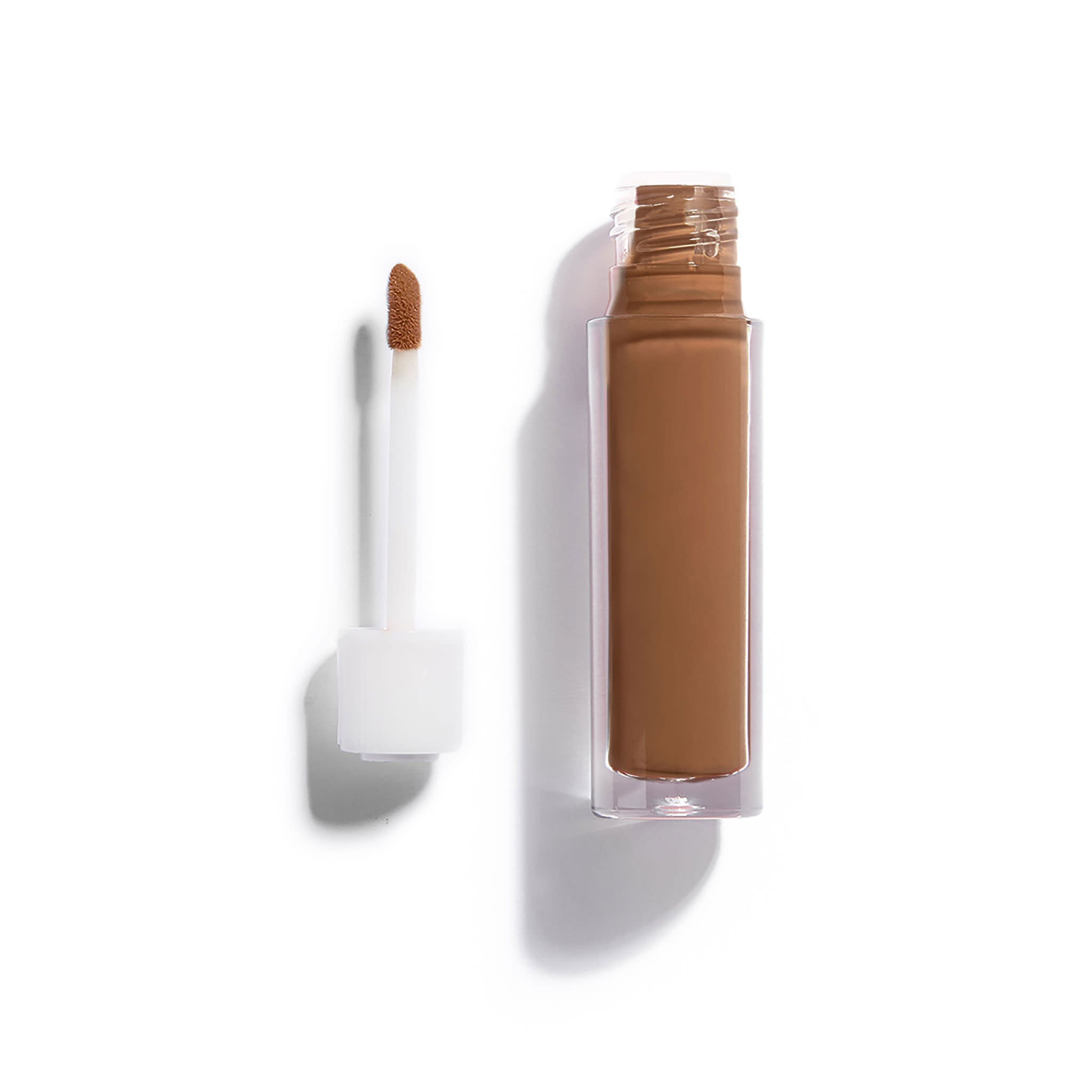 Invisible Touch Concealer Refill main image.