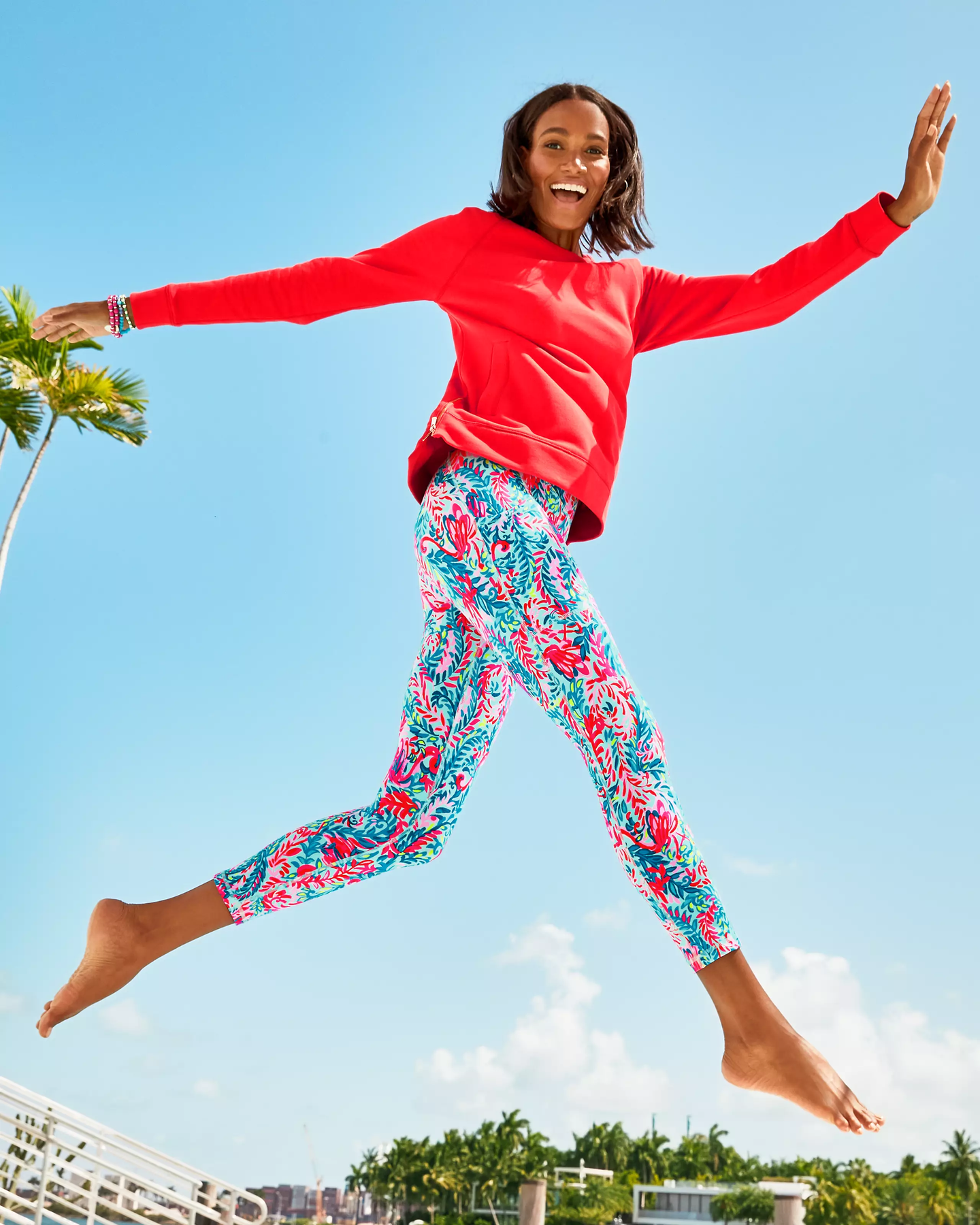 Lilly Pulitzer UPF 50+ Luxletic Weekender High Rise Legging Multi Time –  Fenwick Float-ors
