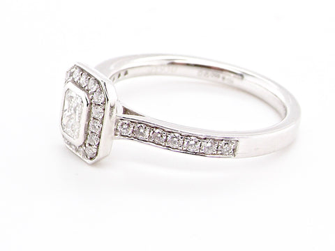 platinum diamond halo cluster ring