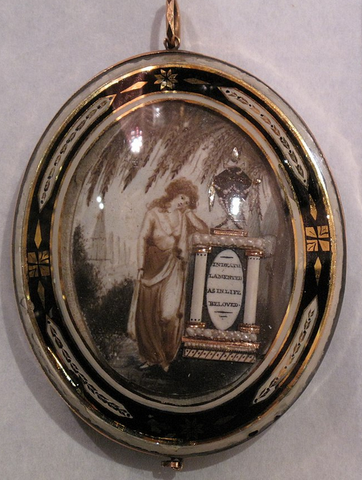 Mourning Locket