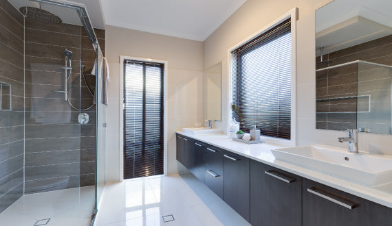 Aluminium Venetian Blinds Bathroom