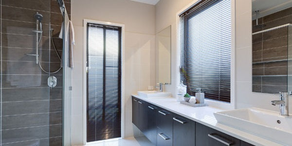 Aluminium Window Blinds - Bathroom