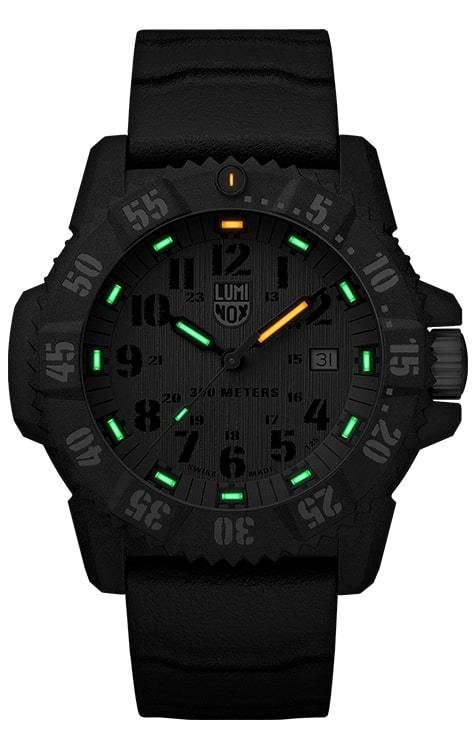 Luminox Master Carbon SEAL Carbon Case Green Dial Men's Watch XS.3813 ...