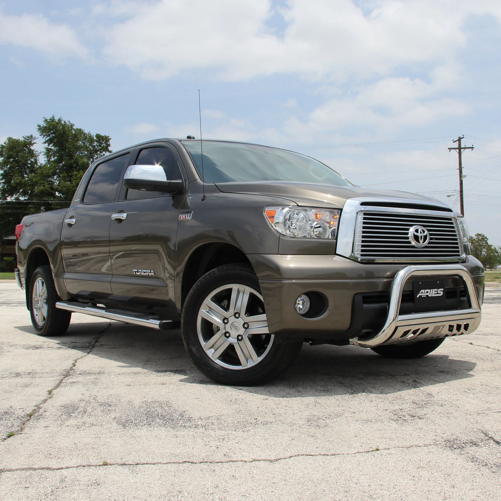 Front view of toyota tundra