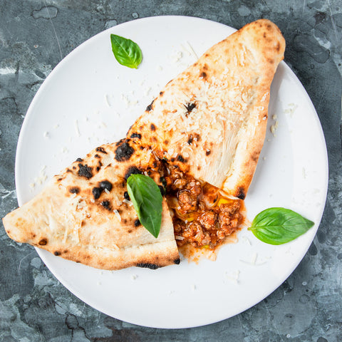 Ragu Calzone