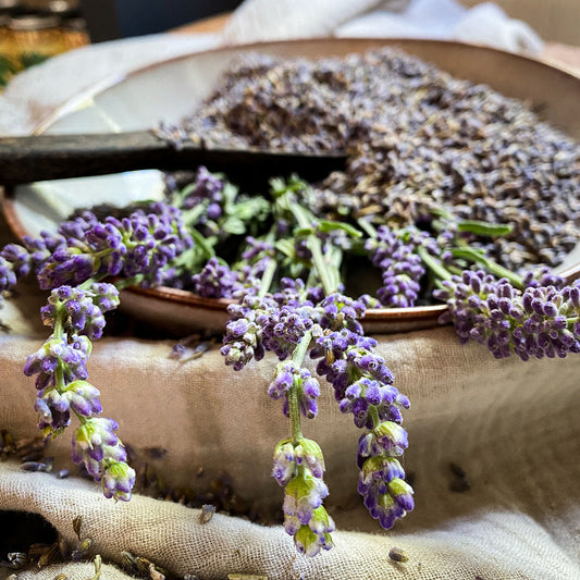 Red Rose Buds & Petals: Organic Loose Dried Rose Buds – Lizzy Lane