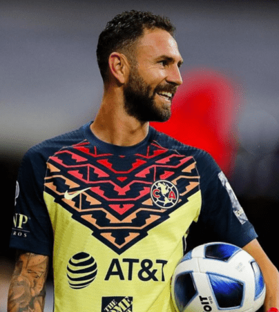 2021 Club Aguilas America Miguel Layun Vapor Official (S) – Proper Soccer