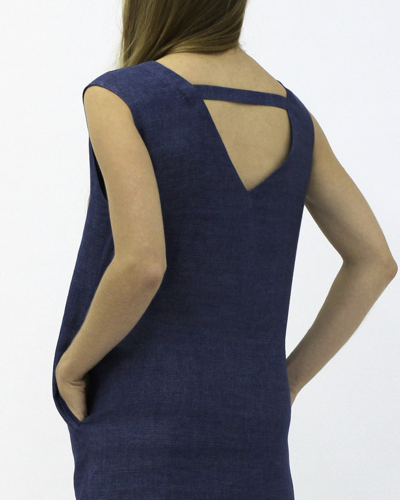 V back linen dress