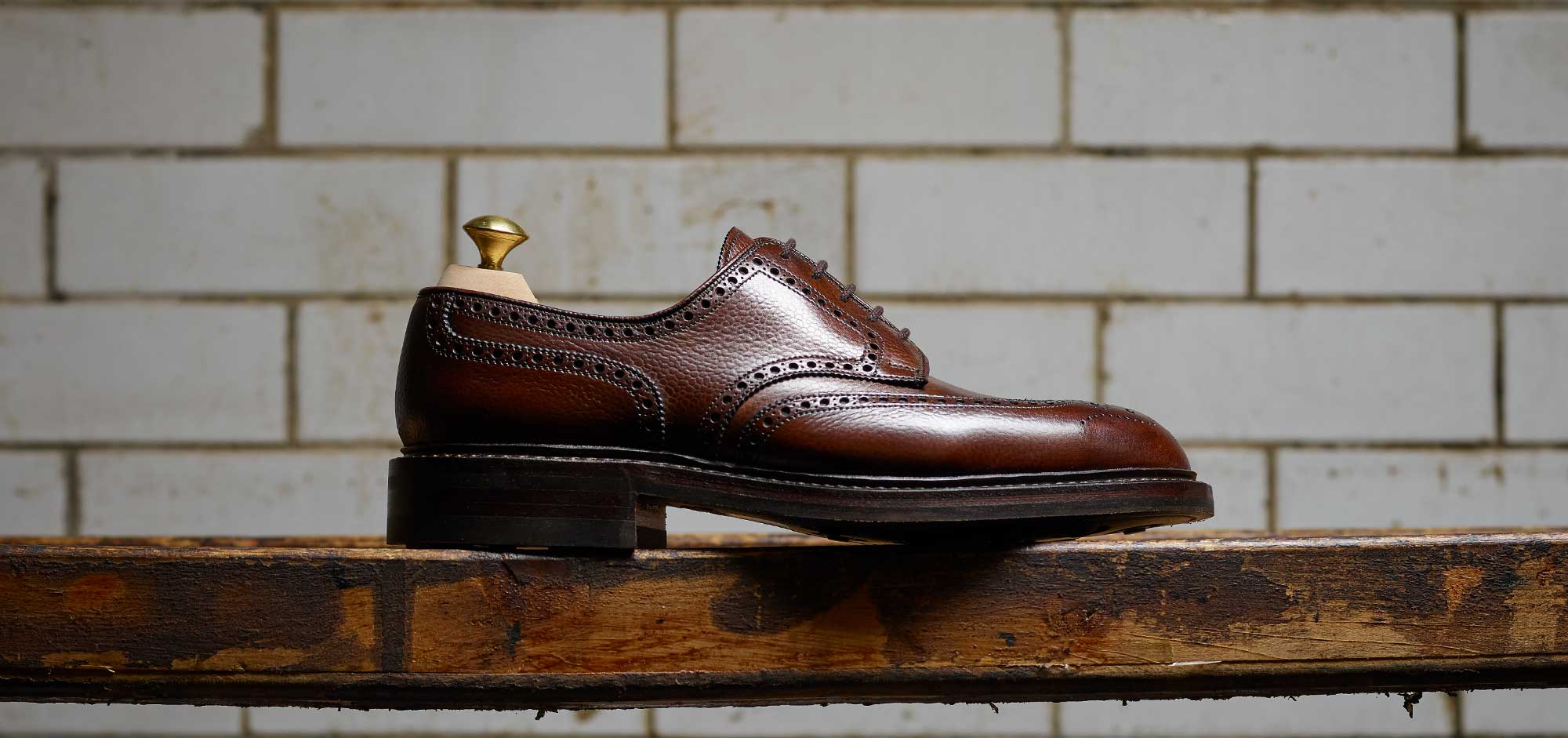 Top 5 Men's Grain Styles – Crockett & Jones US