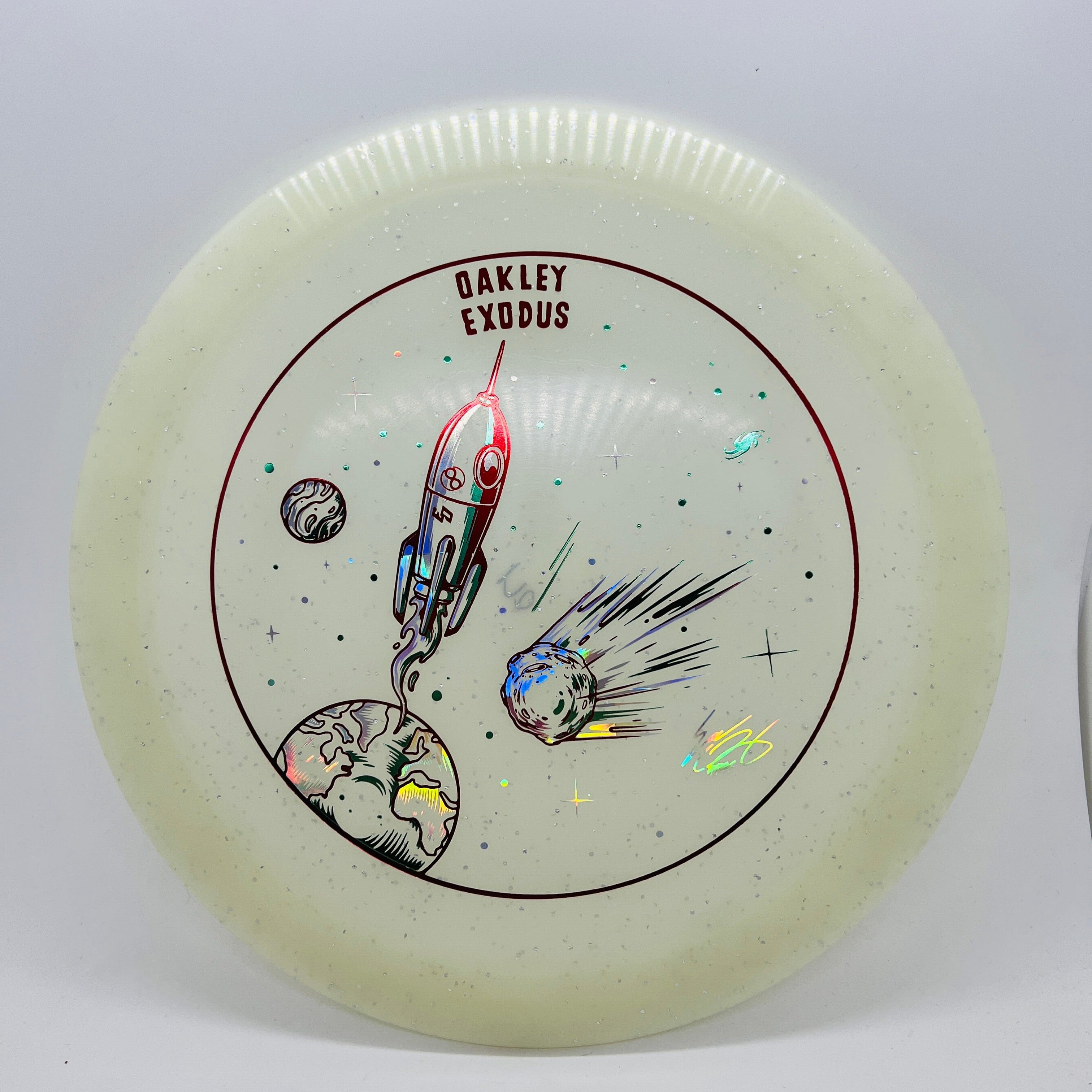 Infinite Discs MF Glow C-Blend Exodus - Eric Oakley Signature Series –  Anhyzer Disc Golf