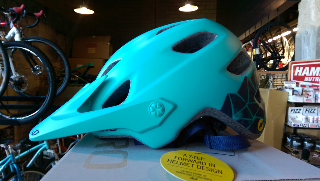 giro cartelle mips helmet