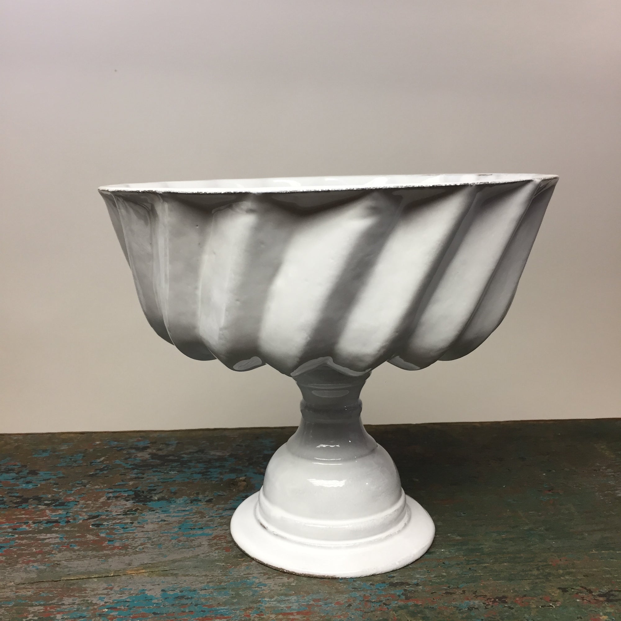 Astier de Villatte Peggy Bowl on Stand - ISLES STUDIO