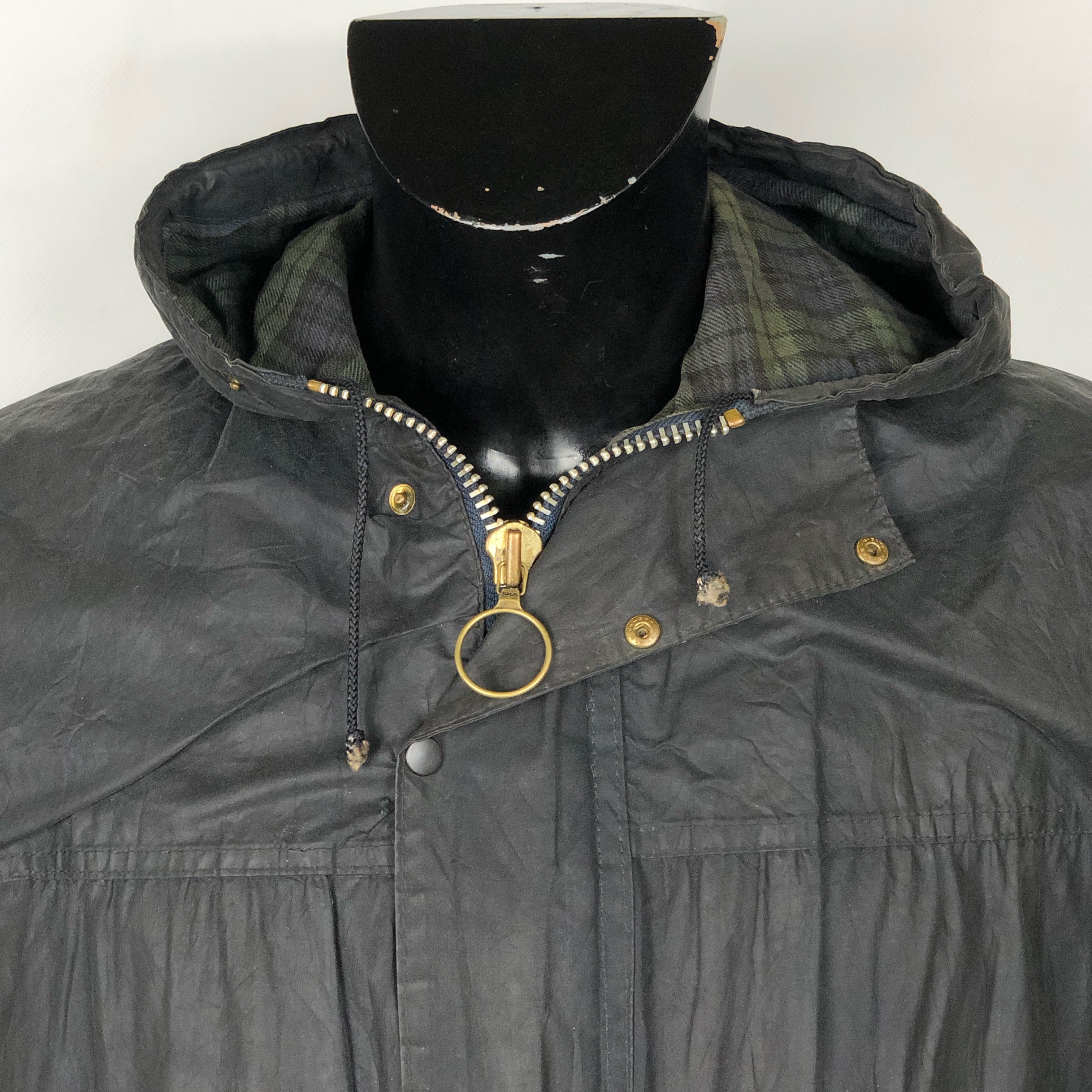 アイボリー×レッド Barbour international c38 Mint | deborahmarshlaw.com