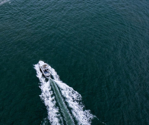 Boat diving vs shore diving 