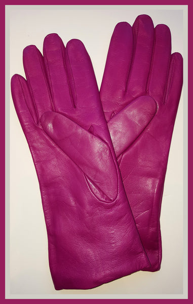 leather gloves shop