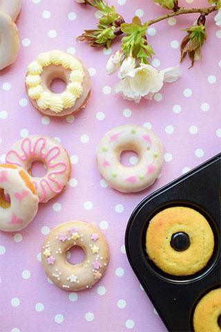 Baked Yeast Doughnuts: Light, Fluffy and Flavourful | Tin and Thyme