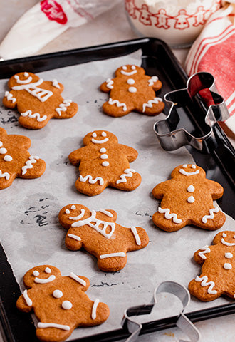 Caramel Gingerbread Man Cake – Tala Cooking