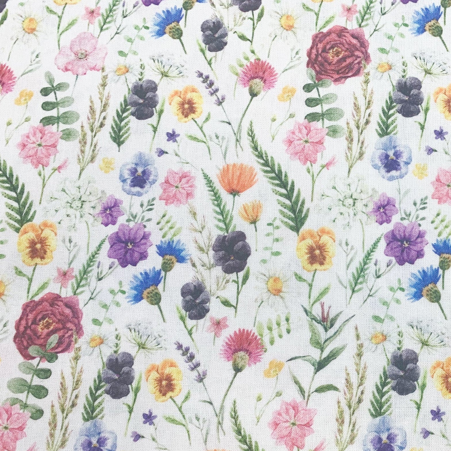 Floral Fabric ~ 100% Cotton Craft Fabric ~ Floral Print ~Beautiful Gar ...