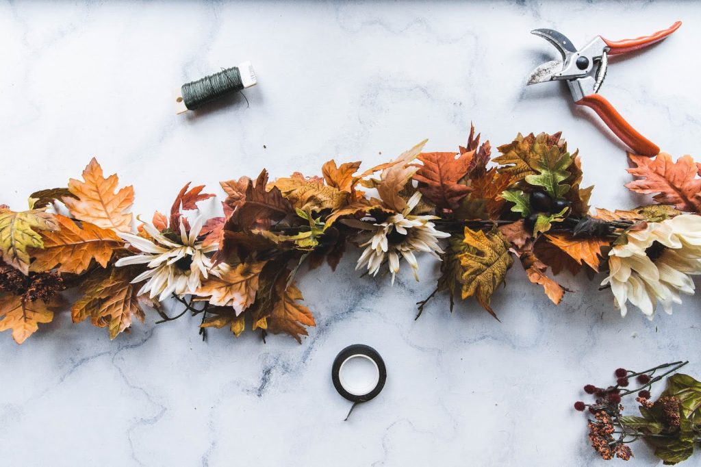 a beautiful garland ready to hang on your fall doorstep