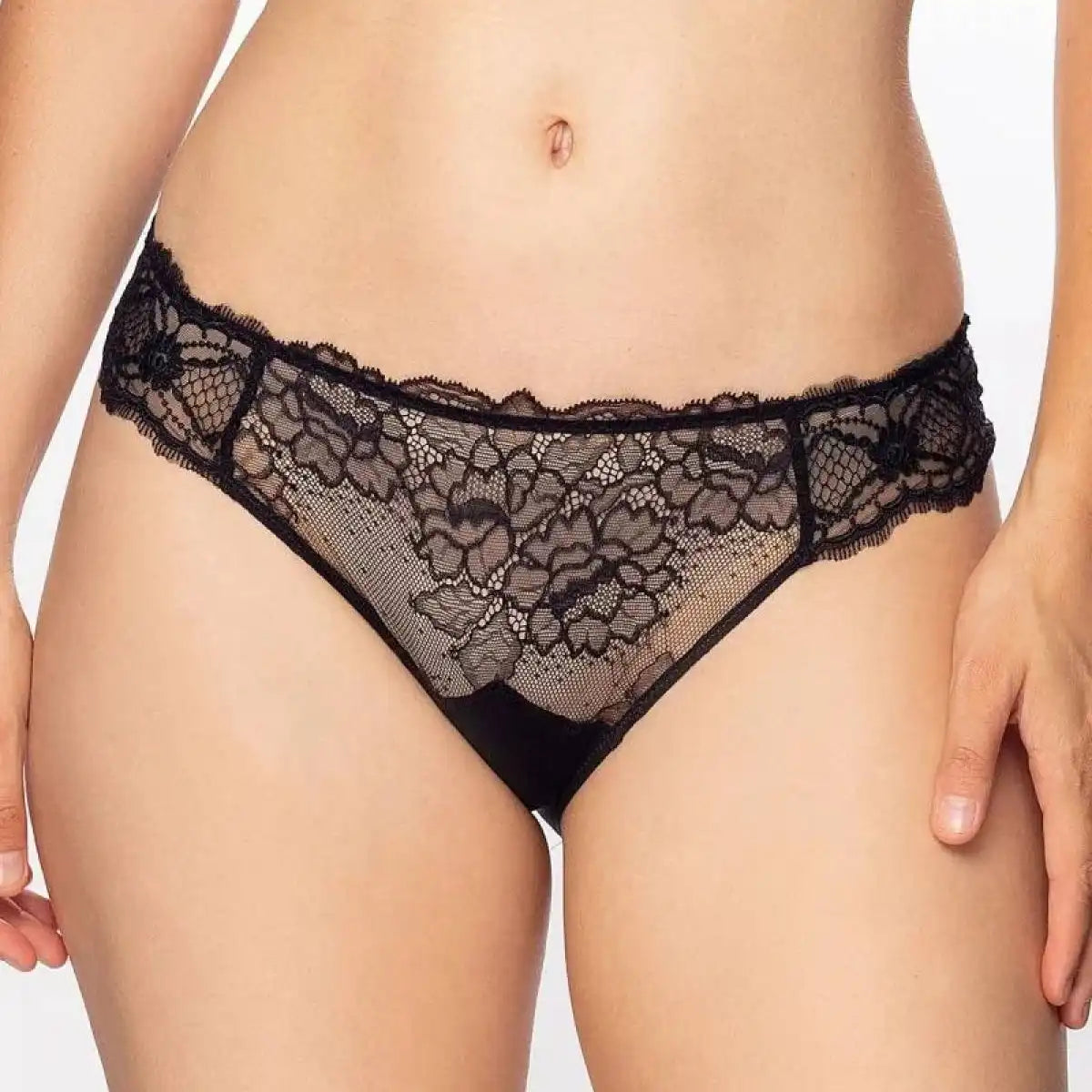 Lise Charmel Sublime en Dentelle Lace Italian Panty