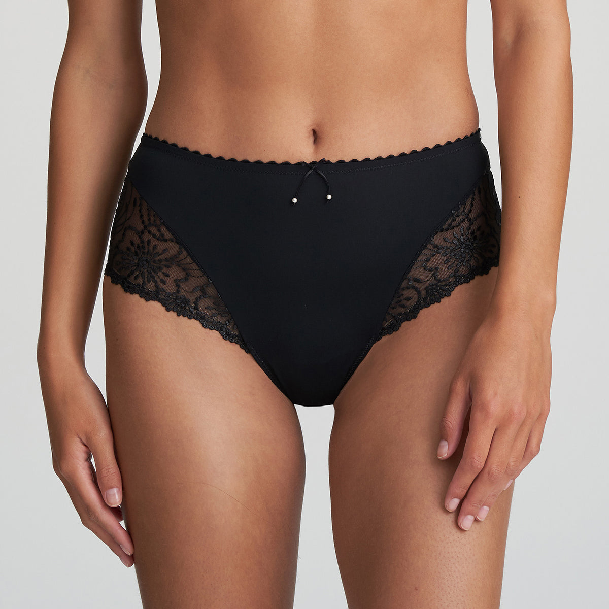 Mey 59209-3 Women's Emotion Black Solid Colour Knickers Panty Brief 10 : Mey:  : Clothing, Shoes & Accessories
