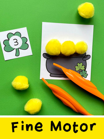 FREE printable counting activity for preschoolers. You can also turn it into a fine motor activity by having your preschooler use tweezers to place pom poms onto the pot of gold. 