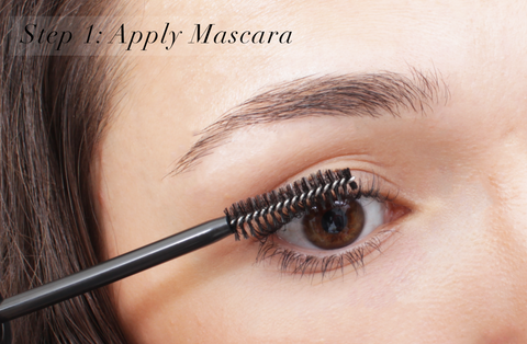 Magnetiska ögonfransar - applicera mascara