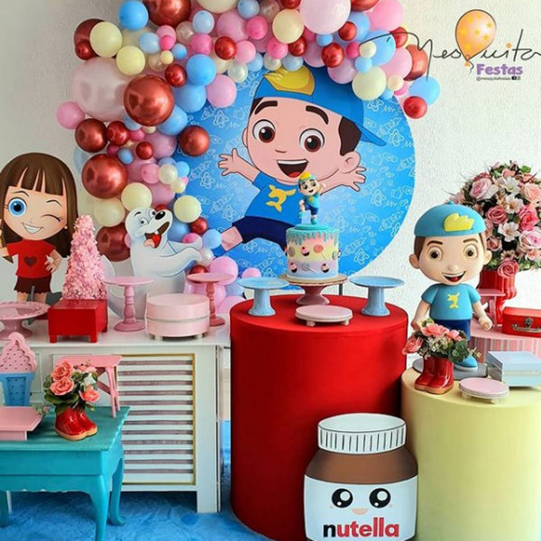 Display para decoração de festa com o tema Luccas Neto, Tudo para sua  festa infantil!