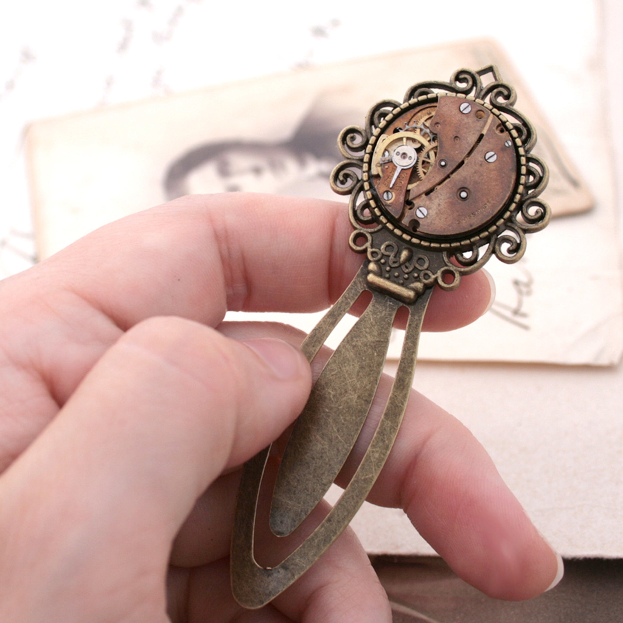 Ravenclaw™ Sculpted Metal Bookmark