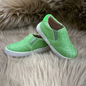 RTS IMPERFECT Green Smooth Glitter Slides (SZ 4) - A Bear Co. LLC