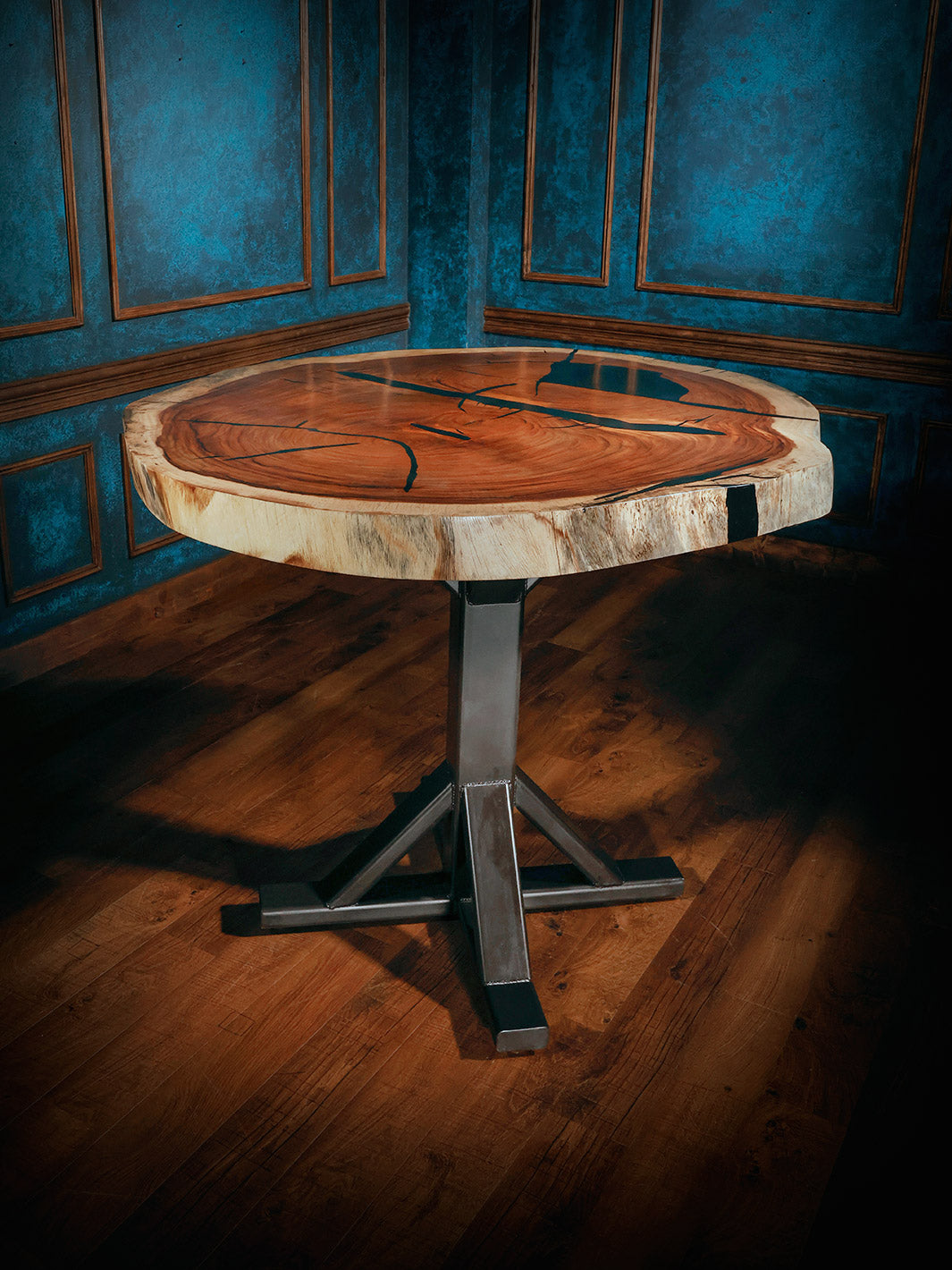 Western Horseshoe Bend Pub Table – Runyon's Fine Furniture