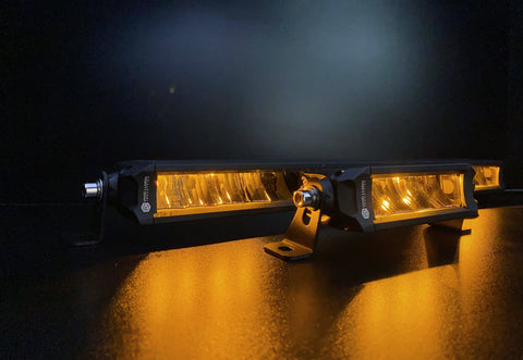 Exploring the Functioning of Super B Series Light Bar - Driving, Fog, and Amber Strobe Capabilities