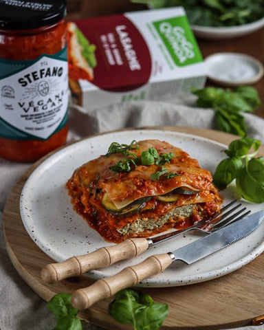 Ricotta, spinach and zucchini lasagna