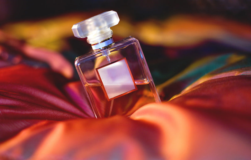 7 Aroma Parfum Pria Paling Menarik Wanita