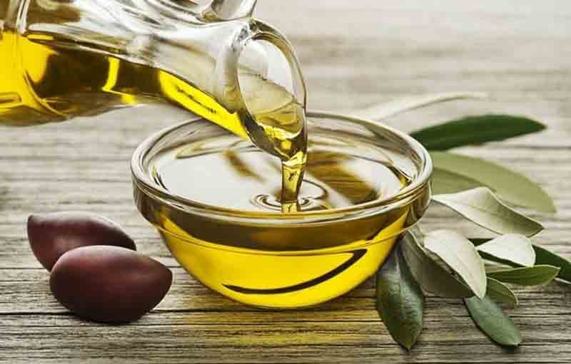 Auto Glowing! 9 Manfaat Olive Oil untuk Kulit dan Rambut