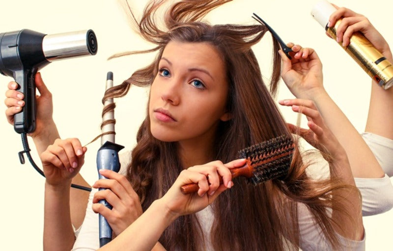 Awas, 9 Kesalahan Hair Styling Ini Buat Anda Terlihat Tua