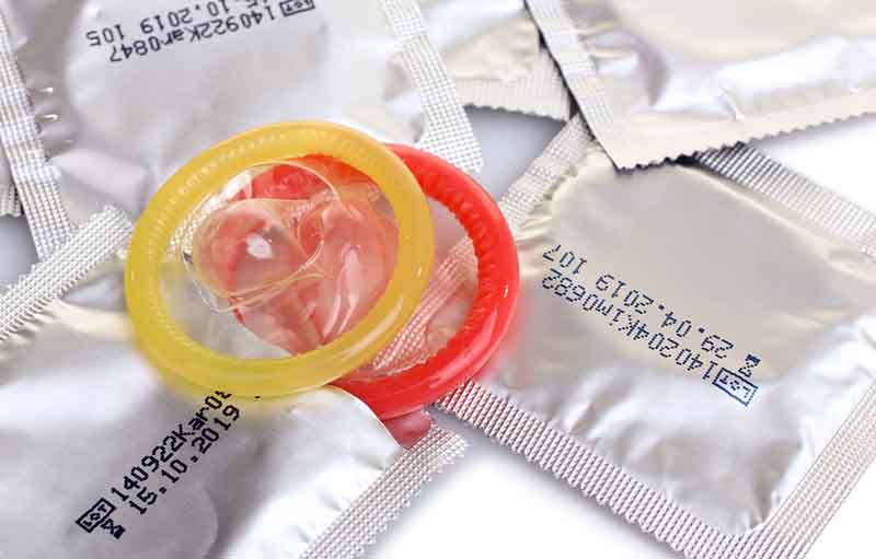 Seberapa Efektif Kondom Cegah Penularan HIV?